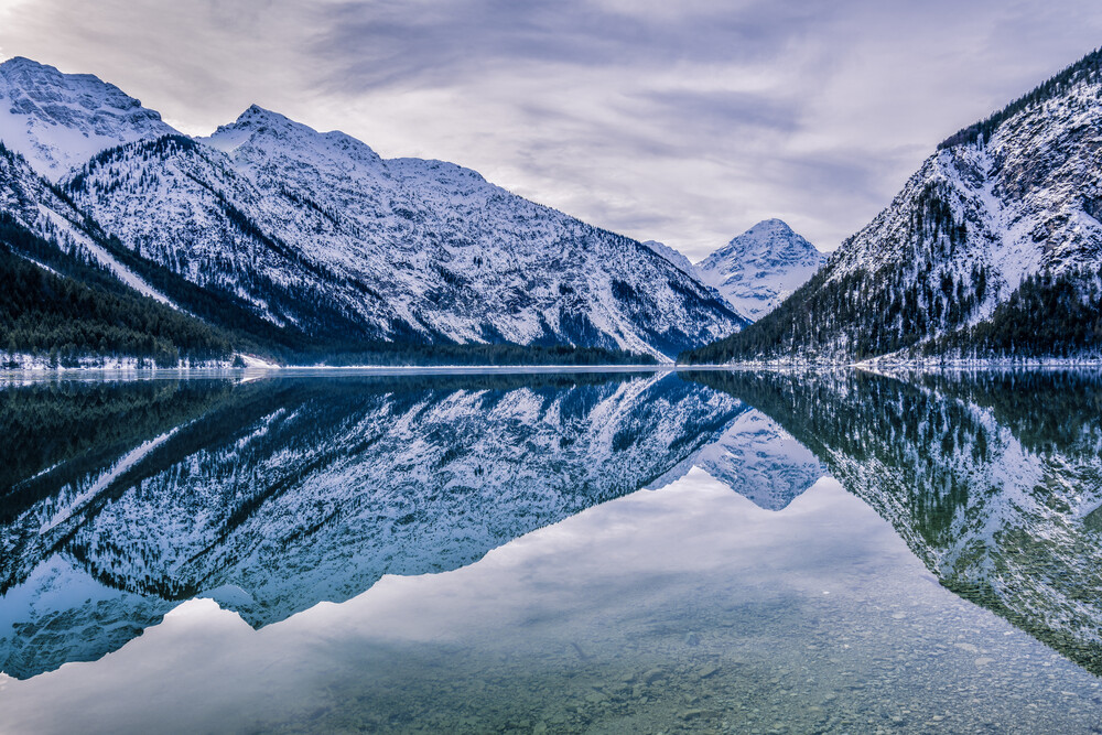 Stefan Schurr Fotokunst Wasserspiegelung Am Plansee Photocircle