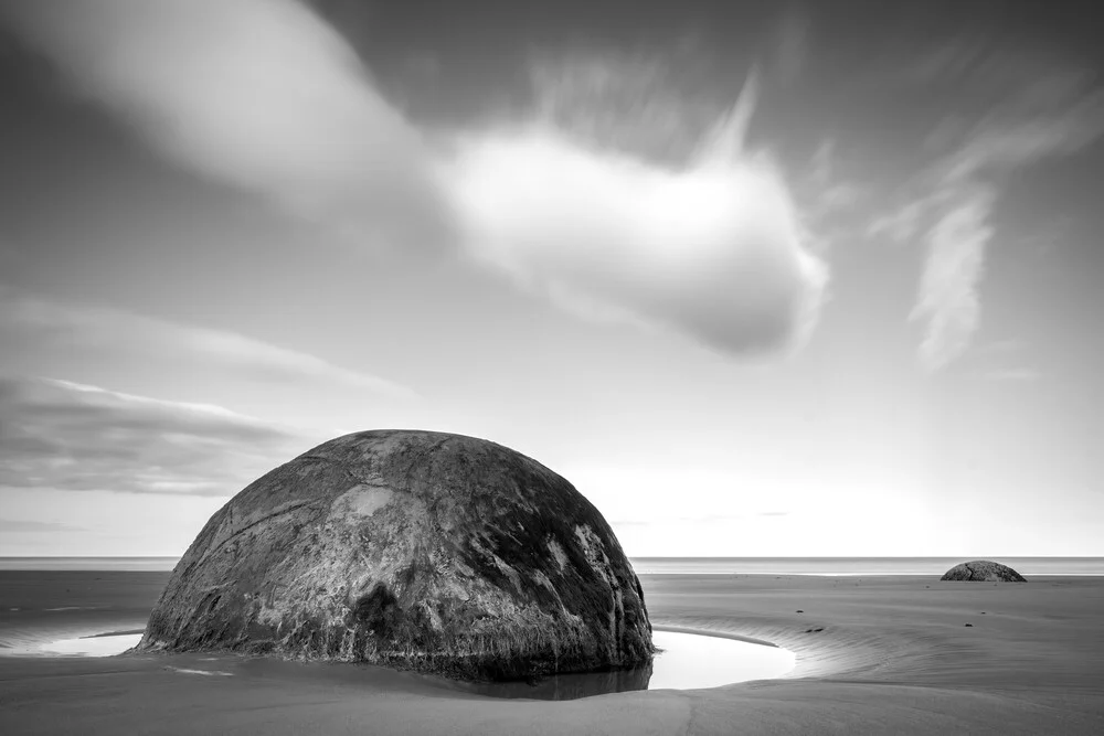 Moeraki Boulders - fotokunst von Christoph Schaarschmidt