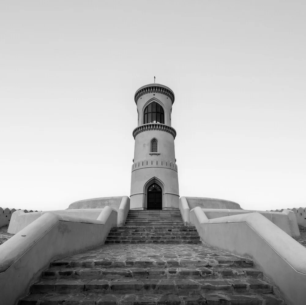 Leuchtturm in Sur - fotokunst von Christian Janik