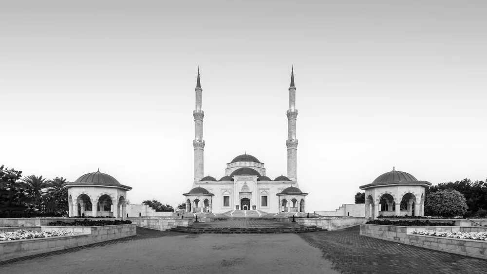 Sultan Said Bin Taymur Mosque - Fineart photography by Christian Janik