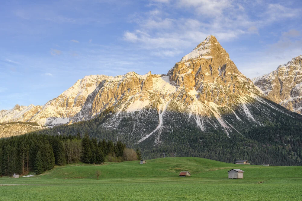 Ehrwalder Sonnenspitze in Tirol - fotokunst von Michael Valjak