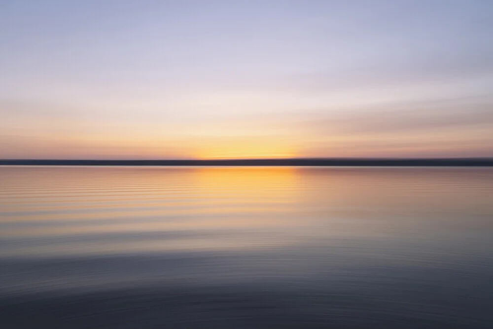 Farbenspiel Sonnenuntergang verwischt - fotokunst von Nadja Jacke