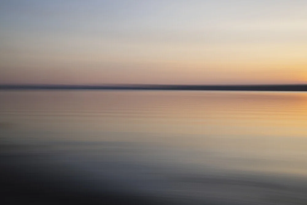 Ostsee Sonnenuntergang verwischt - fotokunst von Nadja Jacke