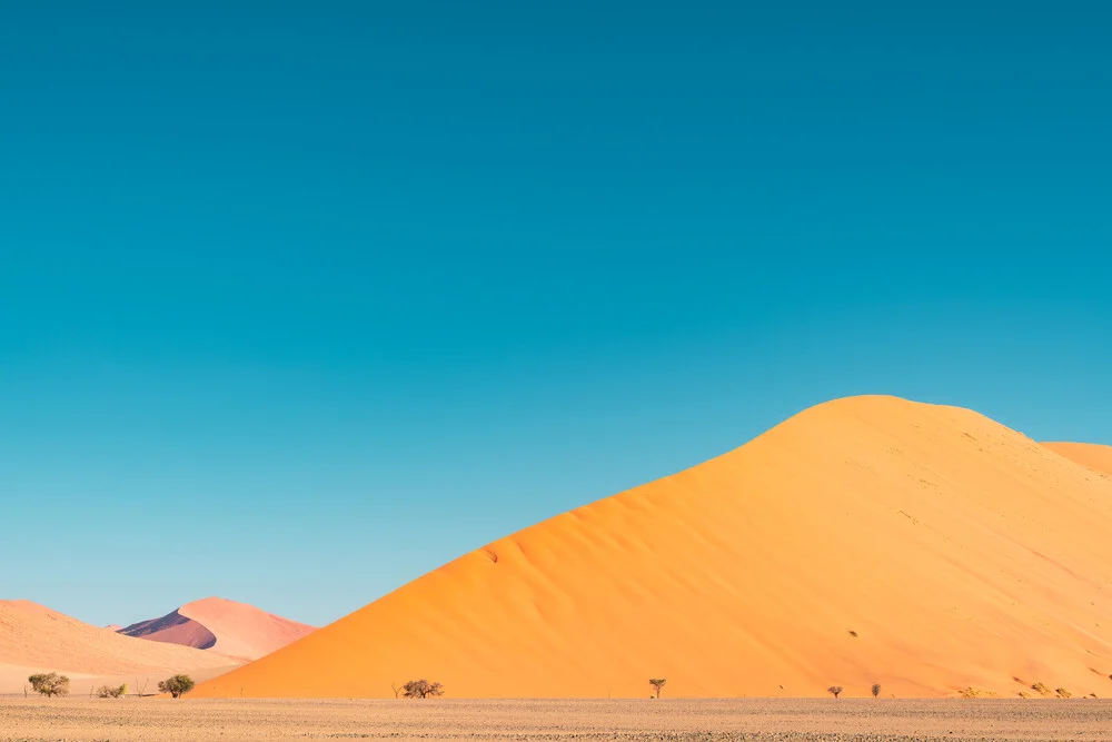 Namibia Sossusvlei Abstrakt - fotokunst von Jean Claude Castor