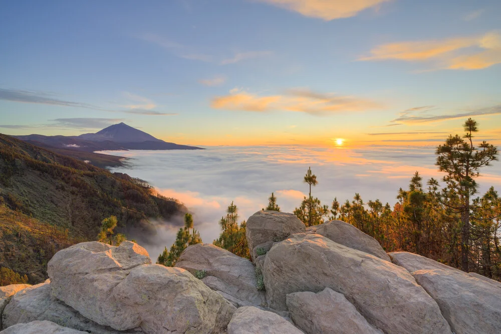 Teneriffa Blick Richtung Teide bei Sonnenuntergang - fotokunst von Michael Valjak