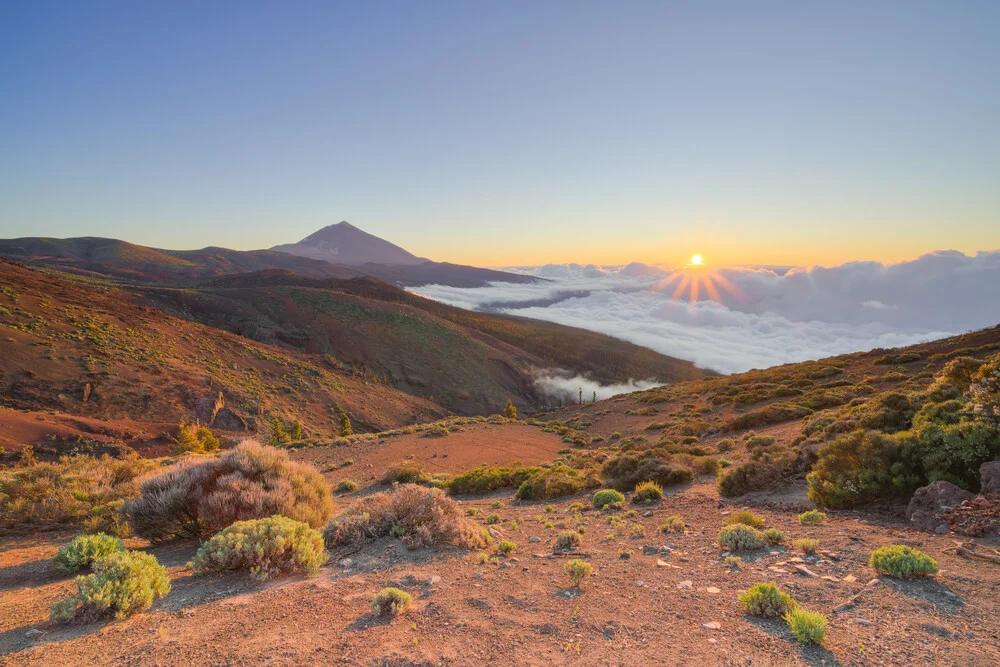 Teneriffa Sonnenuntergang mit Blick zum Teide - fotokunst von Michael Valjak