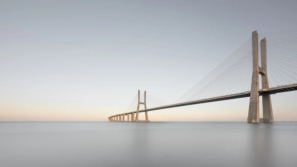 ponte vasco da gama lisbon VII - fotokunst von Dennis Wehrmann