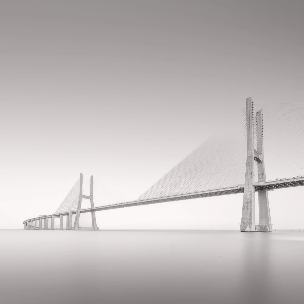 ponte vasco da gama lisbon  - fotokunst von Dennis Wehrmann