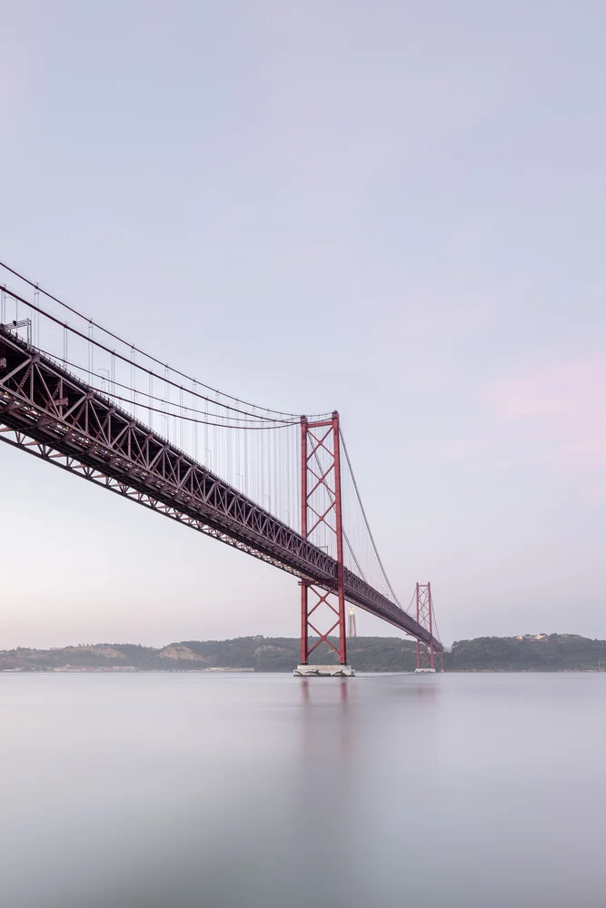 ponte 25 de abril lisbon - fotokunst von Dennis Wehrmann