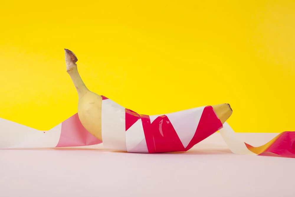 RIPE BANANA - Fineart photography by Loulou von Glup