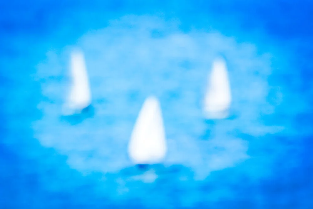 3 Sailboats - fotokunst von Tal Paz-fridman