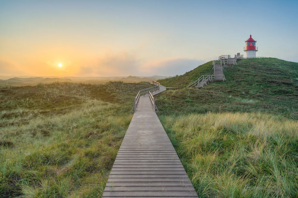 Quermarkenfeuer bei Norddorf auf Amrum - fotokunst von Michael Valjak