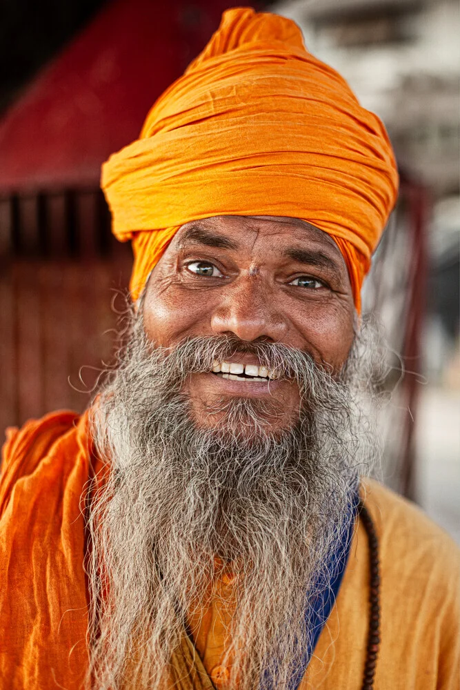 Der unfassbar glückliche Sadhu - fotokunst von Matthias Barth