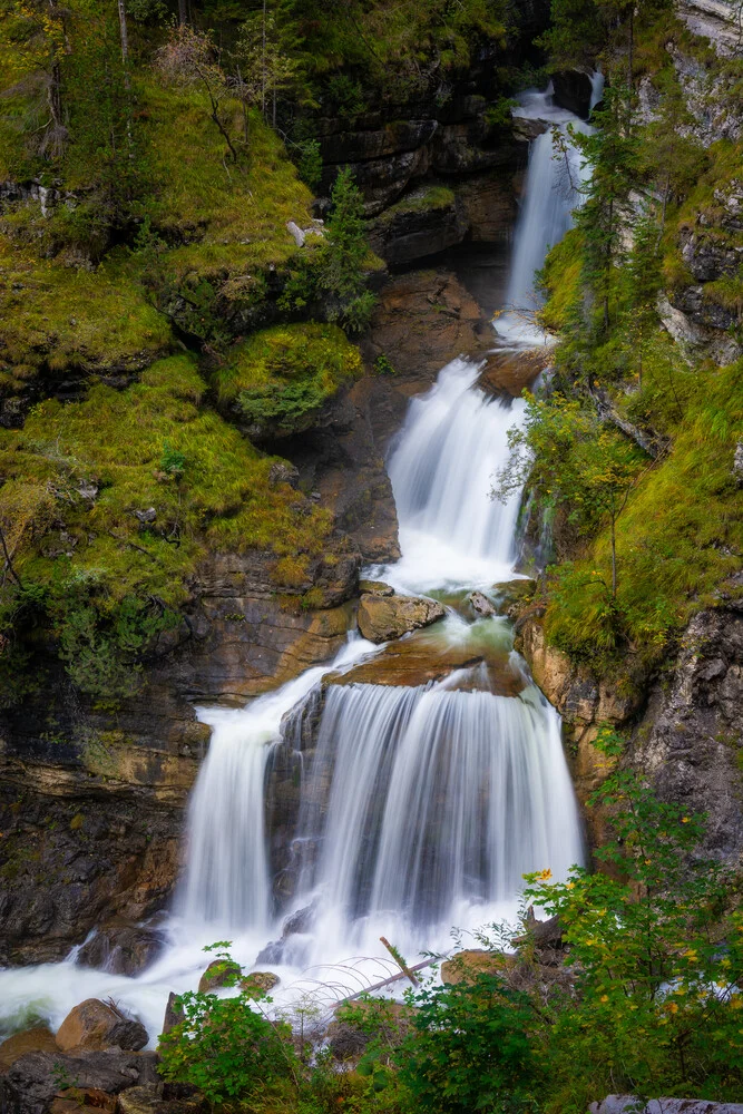 Wasserfall in Garmisch-Partenkirchen - fotokunst von Martin Wasilewski