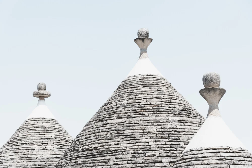 Trulli rooftops - fotokunst von Photolovers .